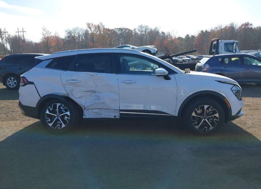 Photo 13 of 2023 Kia Sportage EX (VIN 5XYK3CAF9PG024578)