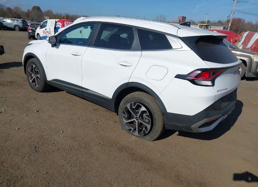 Photo 3 of 2023 Kia Sportage EX (VIN 5XYK3CAF9PG024578)