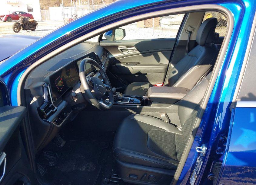 Photo 5 of 2024 Kia Sportage EX (VIN 5XYK3CDF5RG143470)