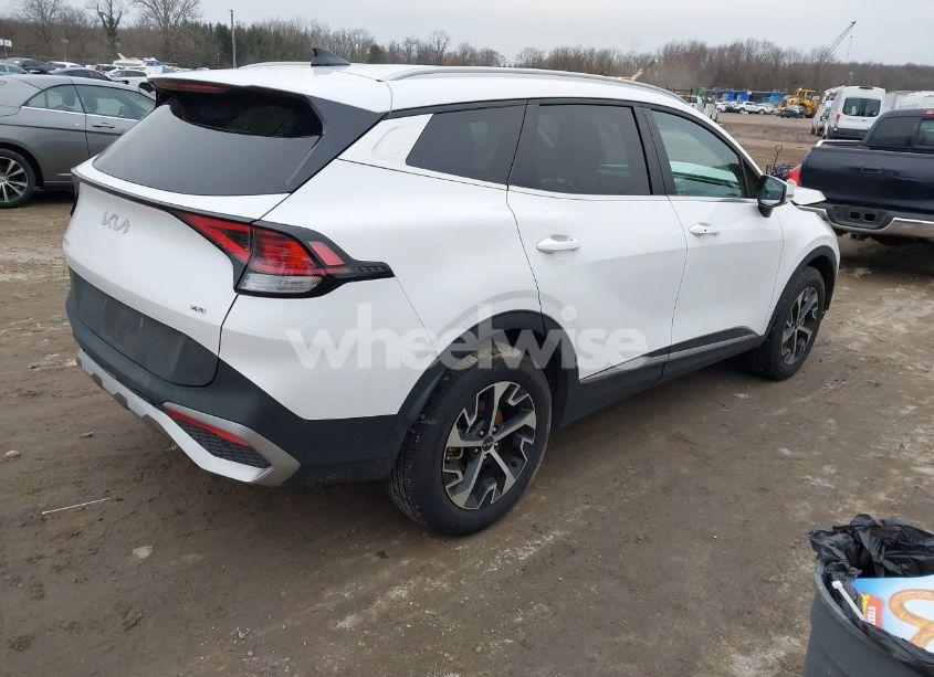 Photo 4 of 2024 Kia Sportage EX (VIN 5XYK3CDF5RG178056)
