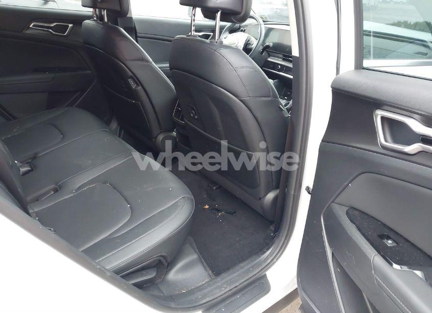 Photo 8 of 2024 Kia Sportage EX (VIN 5XYK3CDF5RG178056)