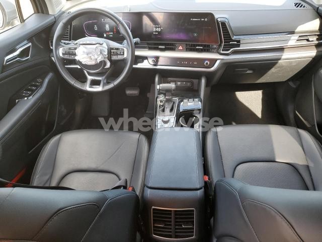 Photo 9 of 2025 KIA SPORTAGE EX (VIN 5XYK3CDF8SG247943)