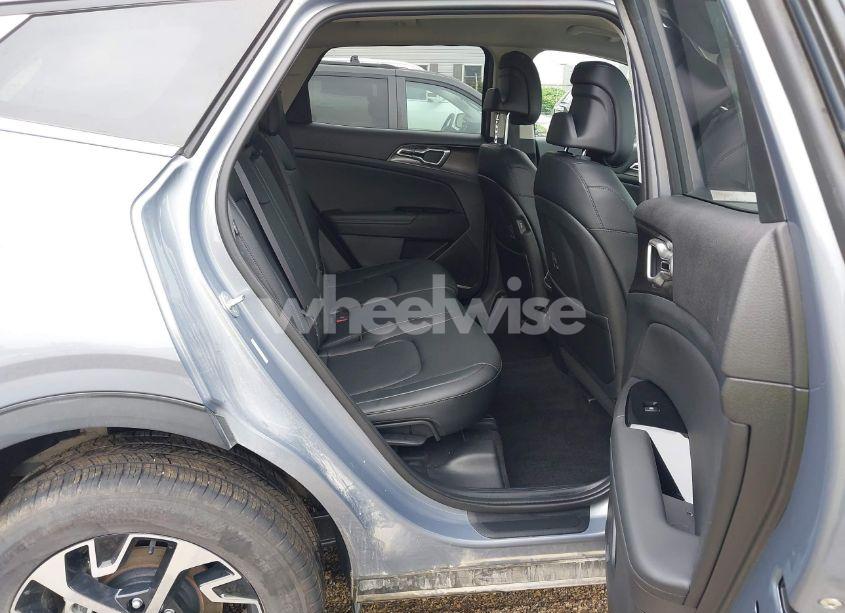 Photo 8 of 2025 Kia Sportage EX (VIN 5XYK3CDF9SG293216)