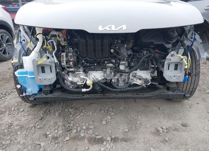 Photo 6 of 2025 Kia Sportage SX (VIN 5XYK43DF0SG292842)