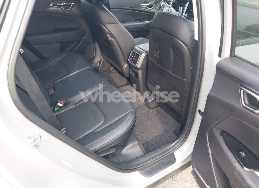 Photo 8 of 2025 Kia Sportage SX (VIN 5XYK43DF0SG292842)