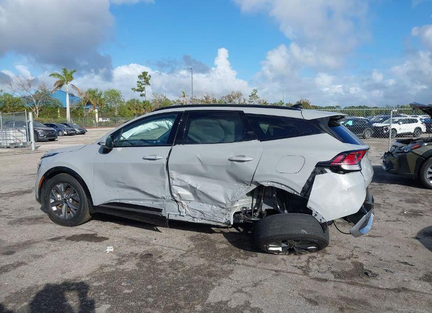 Photo 14 of 2024 Kia Sportage SX (VIN 5XYK43DF1RG214614)