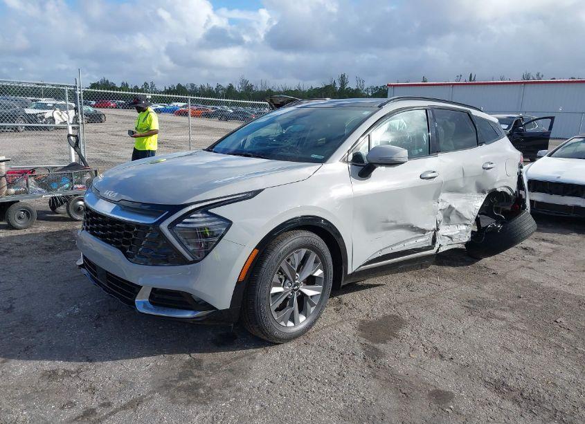 Photo 2 of 2024 Kia Sportage SX (VIN 5XYK43DF1RG214614)