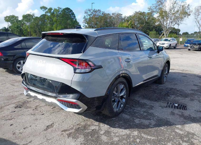 Photo 4 of 2024 Kia Sportage SX (VIN 5XYK43DF1RG214614)