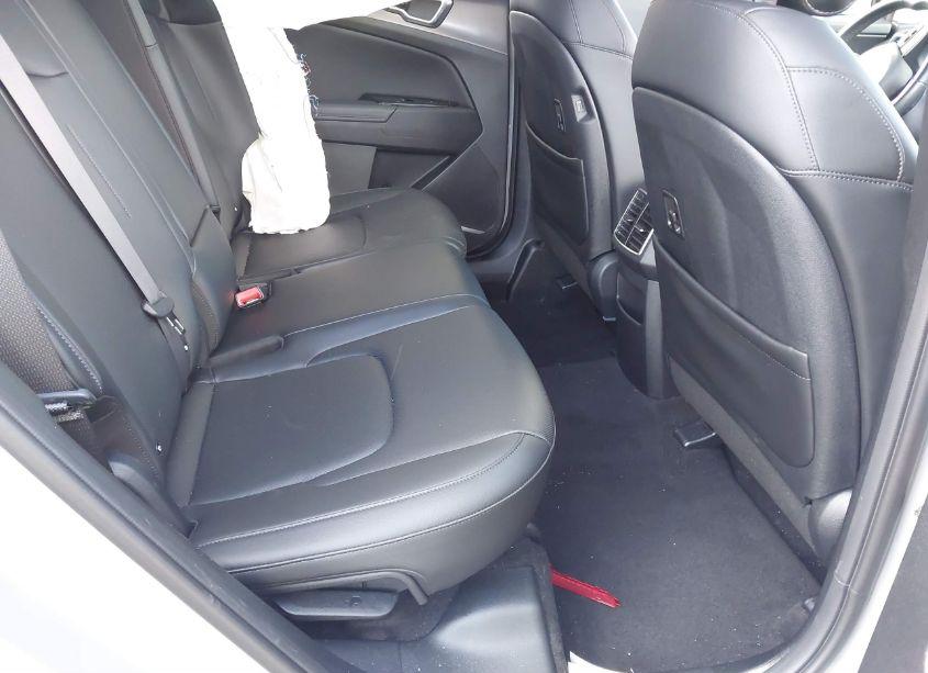 Photo 8 of 2024 Kia Sportage SX (VIN 5XYK43DF1RG214614)