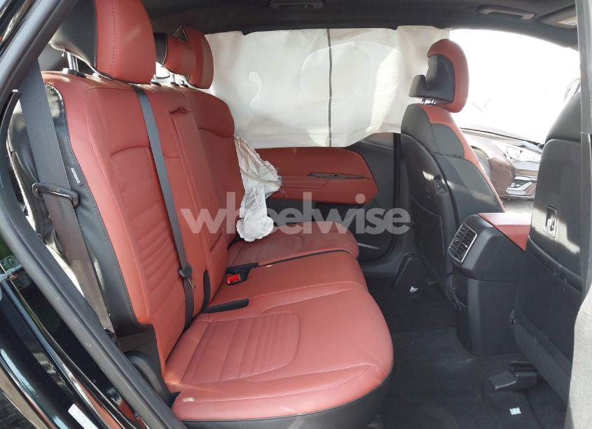 Photo 8 of 2025 Kia Sportage SX (VIN 5XYK43DF3SG277719)