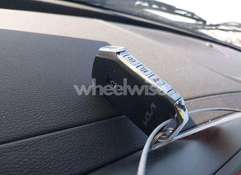 Photo 11 of 2025 Kia Sportage SX (VIN 5XYK43DF4SG256331)