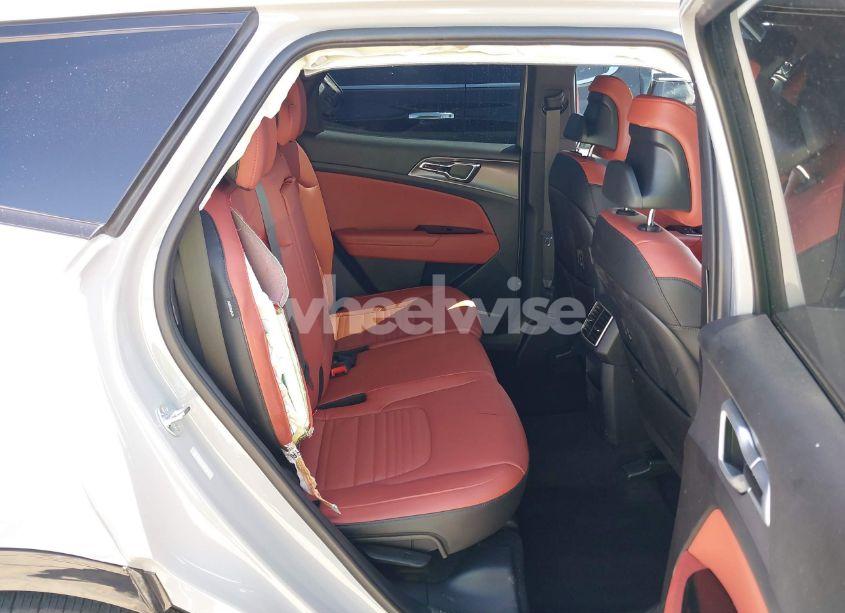 Photo 8 of 2025 Kia Sportage SX (VIN 5XYK43DF4SG256331)