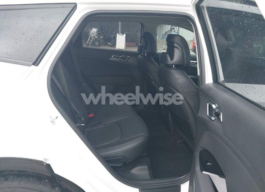 Photo 8 of 2025 Kia Sportage SX (VIN 5XYK43DF9SG295349)