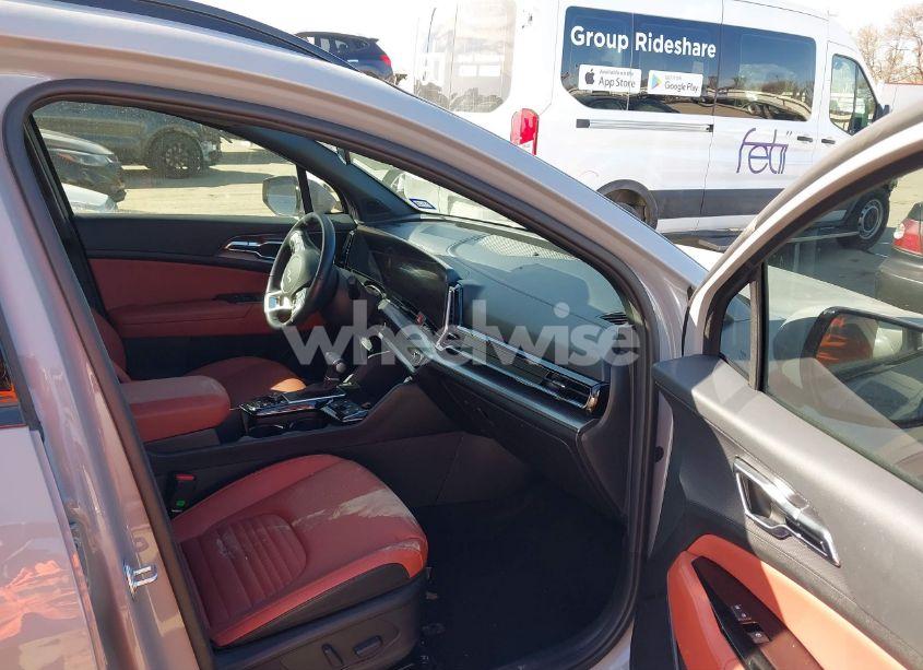 Photo 5 of 2024 Kia Sportage SX-PRESTIGE (VIN 5XYK53DF0RG165872)