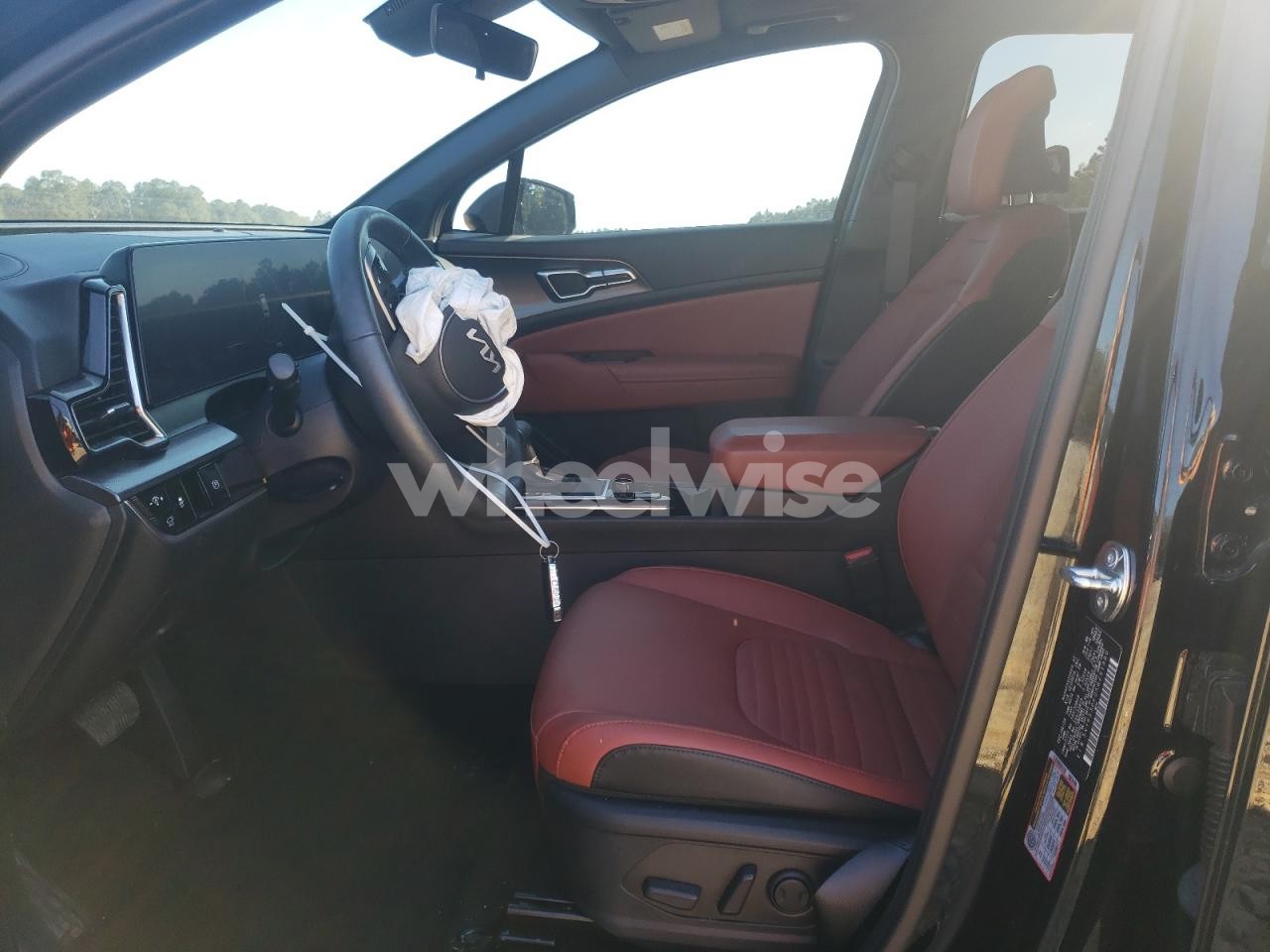 Photo 7 of 2025 KIA SPORTAGE SX PRESTIGE (VIN 5XYK53DF0SG291980)