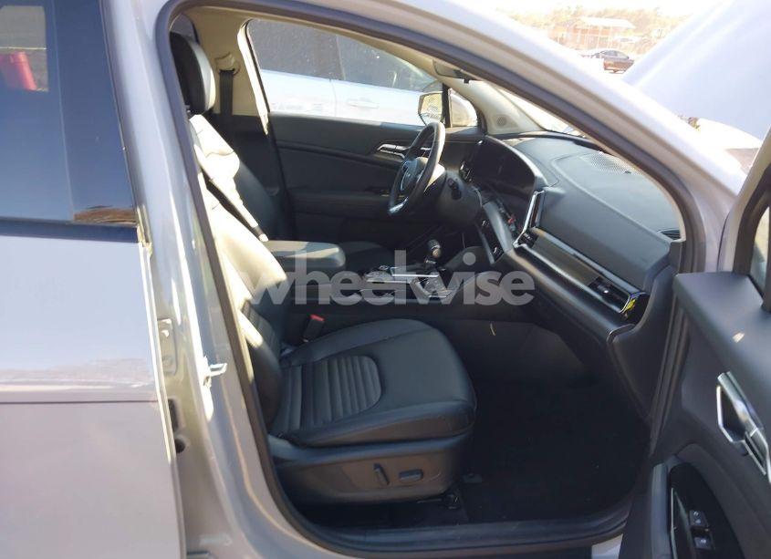 Photo 5 of 2025 Kia Sportage SX-PRESTIGE (VIN 5XYK53DF2SG246622)