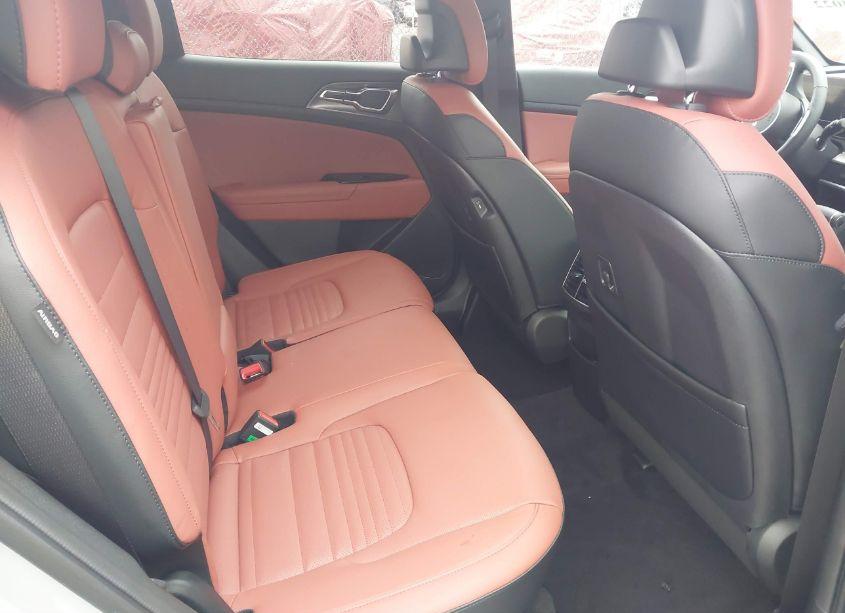 Photo 8 of 2025 Kia Sportage SX-PRESTIGE (VIN 5XYK53DF3SG258360)