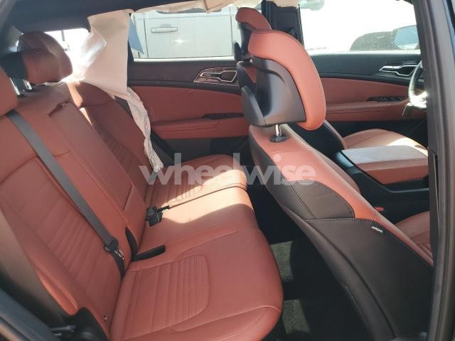 Photo 3 of 2024 KIA SPORTAGE SX PRESTIGE (VIN 5XYK53DF4RG153935)