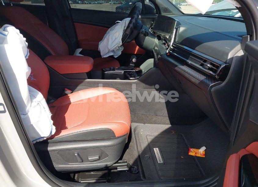 Photo 5 of 2024 Kia Sportage SX-PRESTIGE (VIN 5XYK53DF9RG201493)