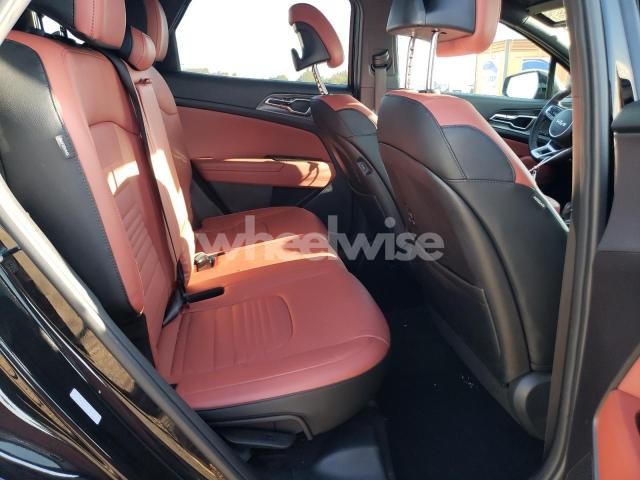 Photo 6 of 2025 KIA SPORTAGE SX PRESTIGE (VIN 5XYK5CDF5SG243021)