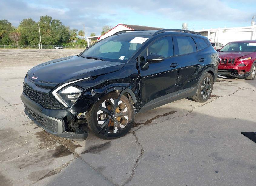 Photo 2 of 2023 Kia Sportage X-LINE (VIN 5XYK6CAF5PG085806)