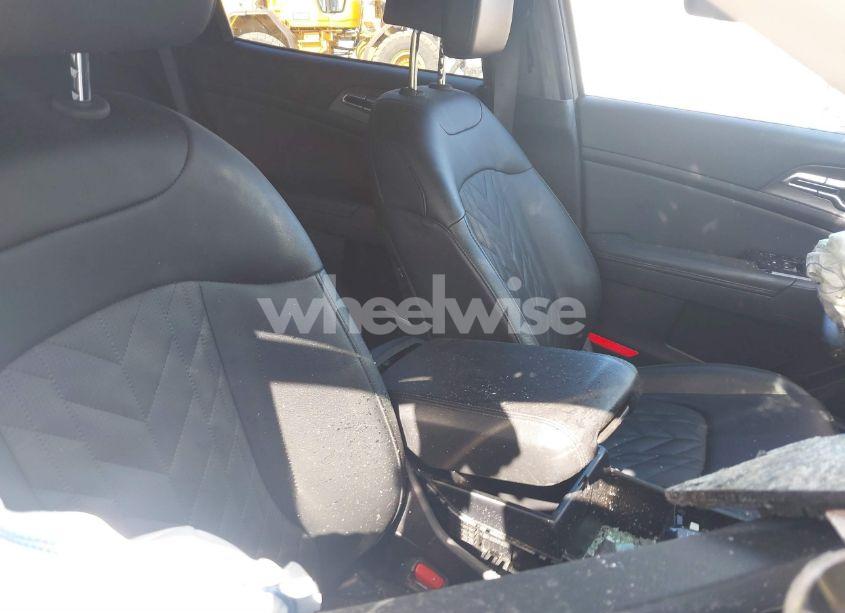 Photo 5 of 2023 Kia Sportage X-LINE (VIN 5XYK6CAF8PG049267)