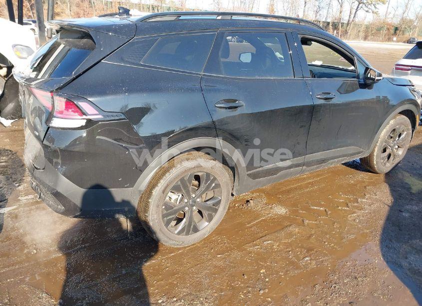 Photo 4 of 2025 Kia Sportage X-LINE (VIN 5XYK6CDF1SG266258)