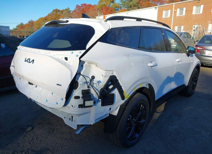 Photo 4 of 2025 Kia Sportage X-LINE (VIN 5XYK6CDF4SG254329)