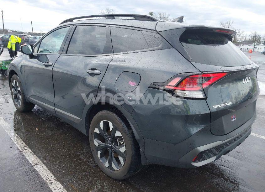 Photo 3 of 2024 Kia Sportage X-LINE (VIN 5XYK6CDF7RG209069)