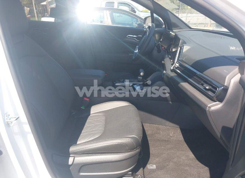 Photo 5 of 2025 Kia Sportage X-LINE (VIN 5XYK6CDF9SG273393)