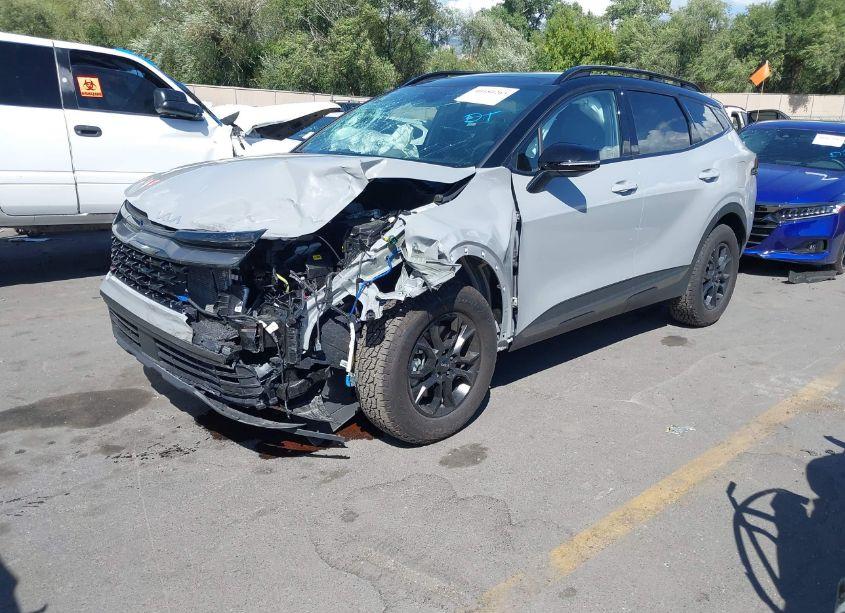 Photo 2 of 2024 Kia Sportage X-PRO (VIN 5XYK7CDF0RG179426)