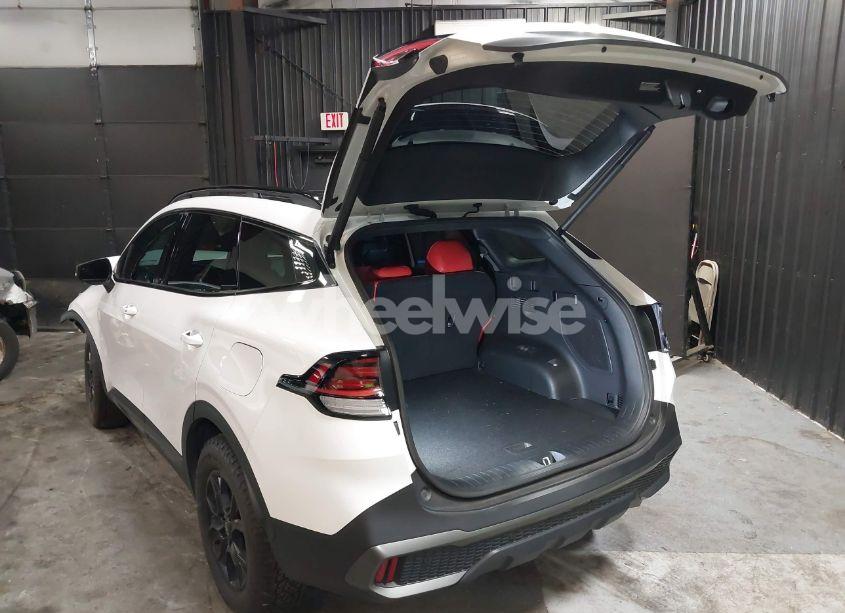 Photo 3 of 2024 Kia Sportage X-PRO PRESTIGE (VIN 5XYK7CDF9RG212875)
