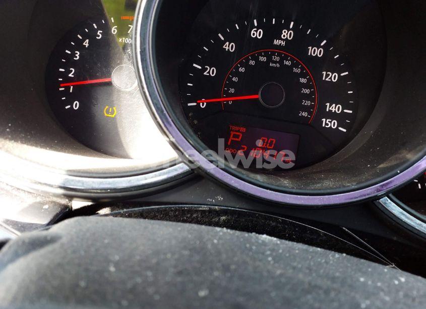 Photo 7 of 2011 Kia Sorento LX (VIN 5XYKT3A10BG091888)