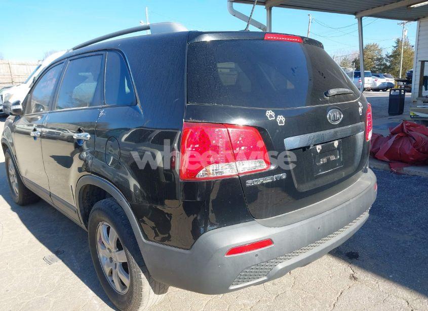 Photo 3 of 2011 Kia Sorento LX (VIN 5XYKT3A10BG124386)