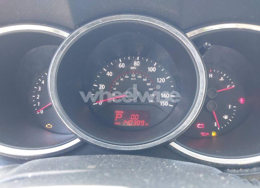 Photo 7 of 2011 Kia Sorento LX (VIN 5XYKT3A10BG181770)