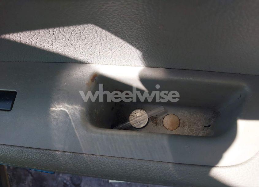 Photo 13 of 2012 Kia Sorento LX (VIN 5XYKT3A10CG199591)