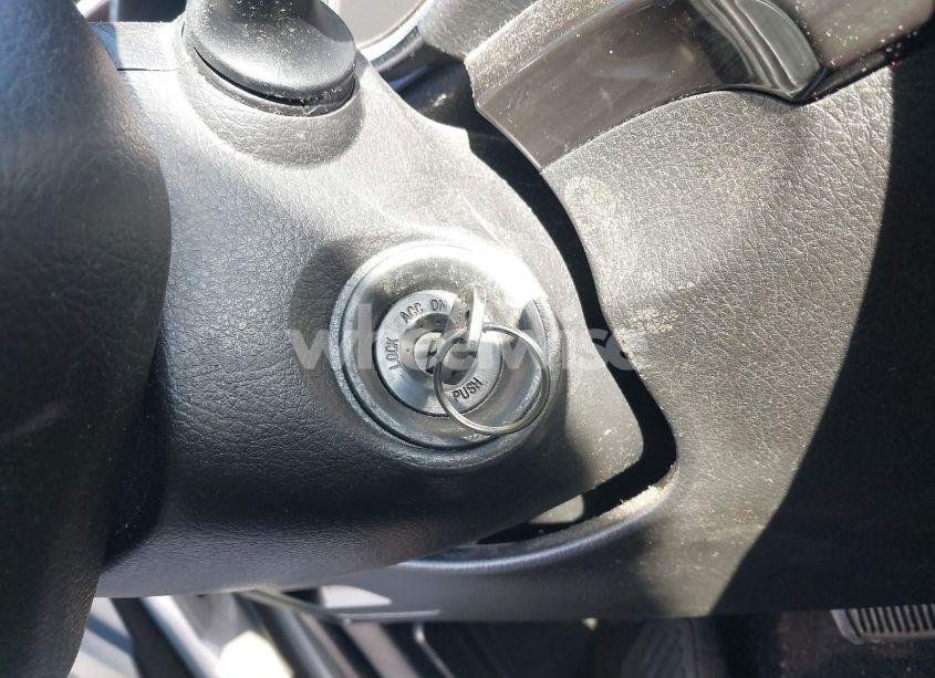 Photo 11 of 2012 Kia Sorento LX (VIN 5XYKT3A10CG272331)