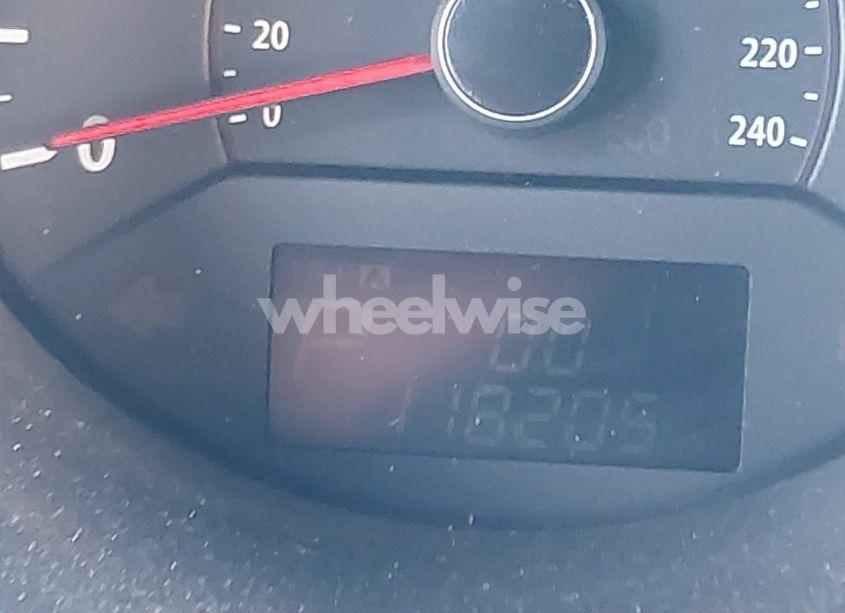 Photo 7 of 2012 Kia Sorento LX (VIN 5XYKT3A10CG284303)