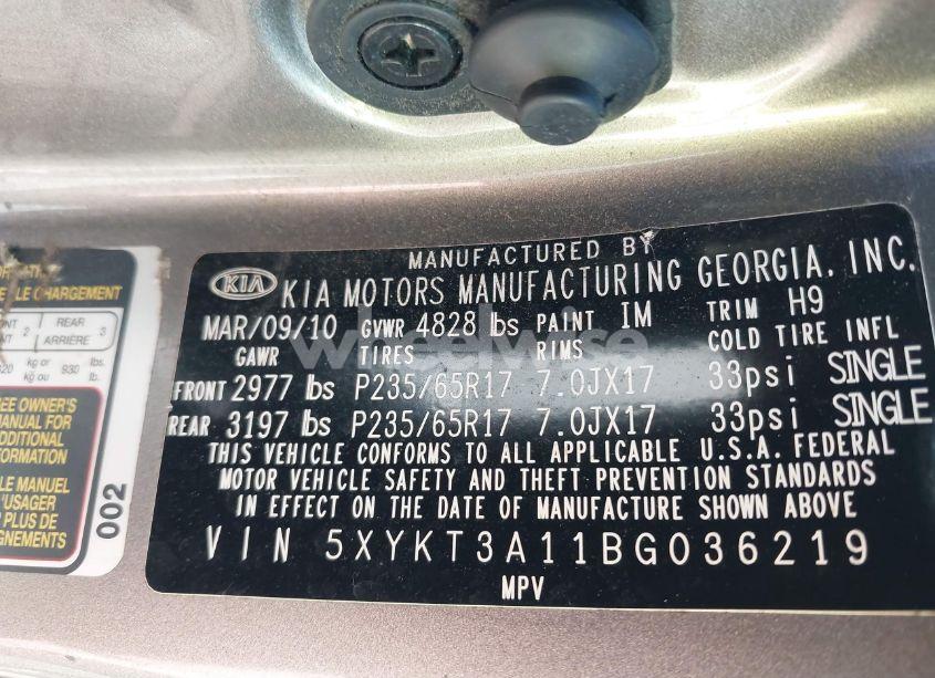 Photo 9 of 2011 Kia Sorento LX (VIN 5XYKT3A11BG036219)