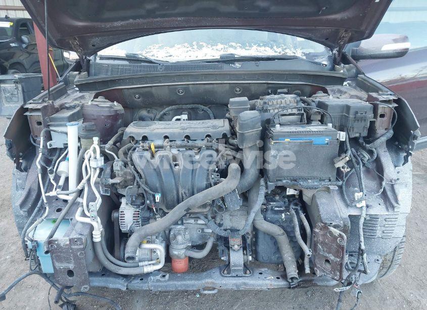 Photo 10 of 2011 Kia Sorento LX (VIN 5XYKT3A11BG079166)