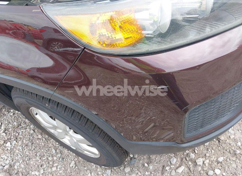 Photo 6 of 2011 Kia Sorento LX (VIN 5XYKT3A11BG139866)