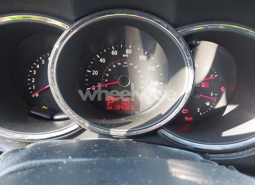 Photo 7 of 2011 Kia Sorento LX (VIN 5XYKT3A11BG182104)