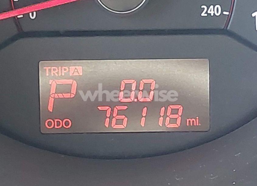 Photo 13 of 2012 Kia Sorento LX (VIN 5XYKT3A11CG197199)