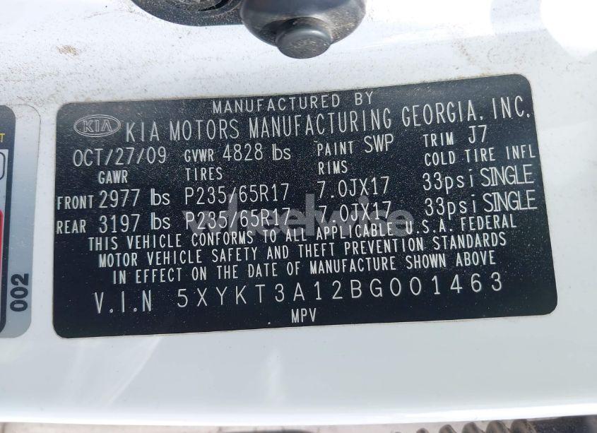 Photo 9 of 2011 Kia Sorento LX (VIN 5XYKT3A12BG001463)