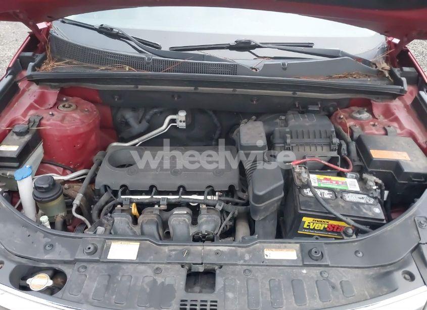 Photo 10 of 2011 Kia Sorento LX (VIN 5XYKT3A12BG028727)