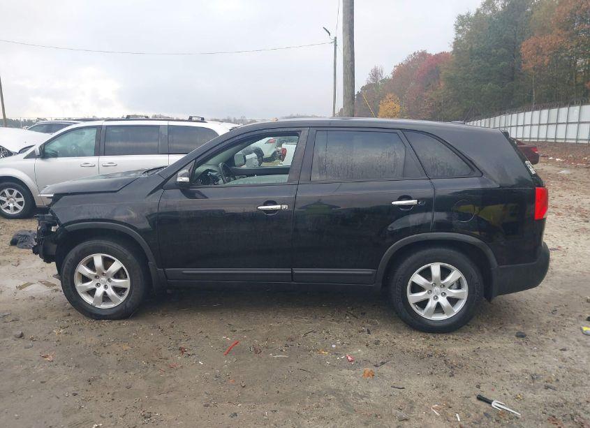 Photo 15 of 2012 Kia Sorento LX (VIN 5XYKT3A12CG203253)