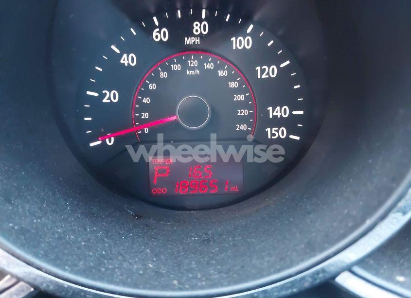 Photo 15 of 2011 Kia Sorento LX (VIN 5XYKT3A13BG079380)