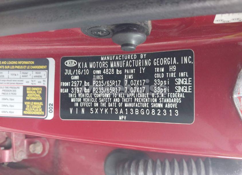 Photo 9 of 2011 Kia Sorento LX (VIN 5XYKT3A13BG082313)