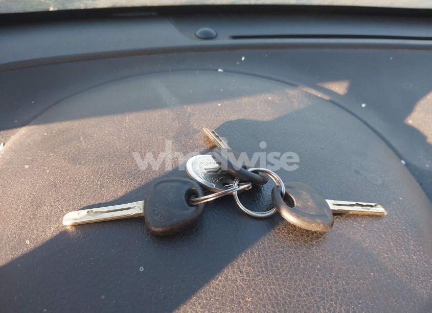 Photo 11 of 2011 Kia Sorento LX (VIN 5XYKT3A13BG083770)