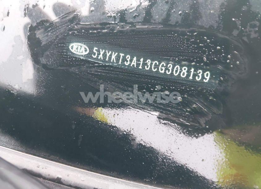 Photo 9 of 2012 Kia Sorento LX (VIN 5XYKT3A13CG308139)